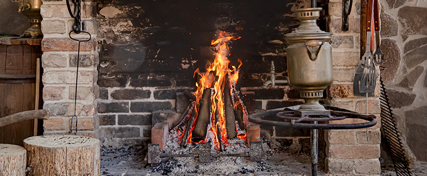 Traditional Fireplace Design Refurbishment Costs in Lincoln, Ontario